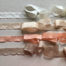 Load image into Gallery viewer, Set of 4 narrow ribbons ~ Corals &amp; Browns