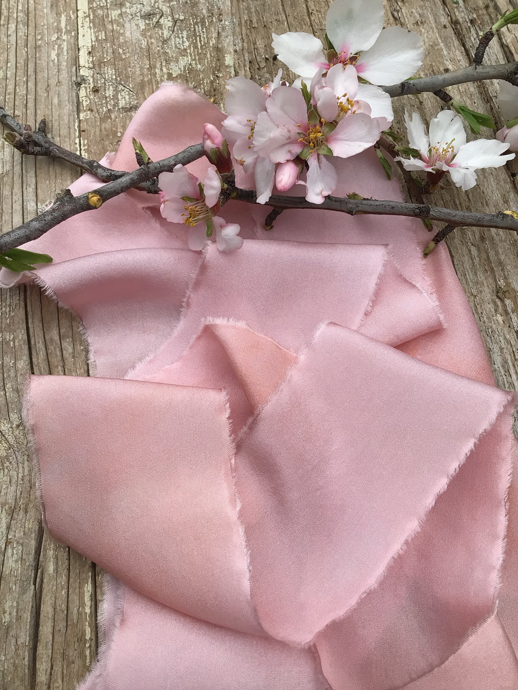 Lazo de seda rosa palo