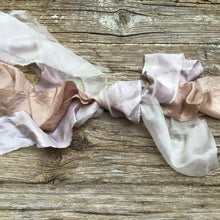 Cargar imagen en el visor de la galería, Bunch of Mauve, Pale Brown &amp; Soft Beige Silk &amp; Silk Chiffon Ribbons