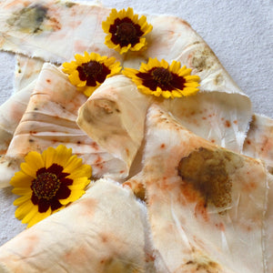 Lazos de seda estampadas con flores de Coreopsis