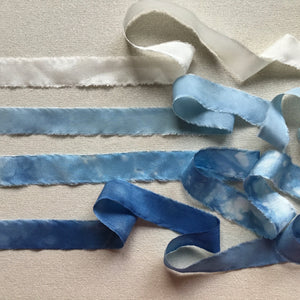Set of 4 narrow ribbons ~ Blue, Ivory & White